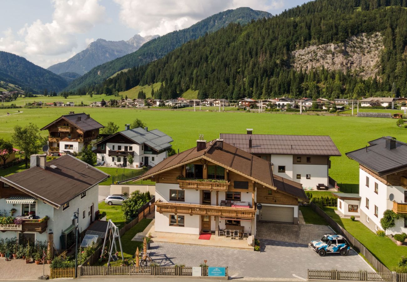 Huis in Hochfilzen - Grand Chalet Hochfilzen