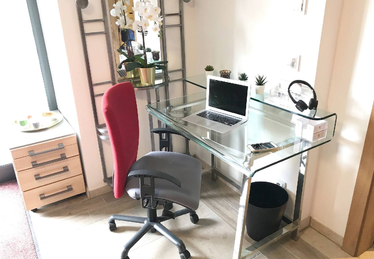 Ferienwohnung in Kirchberg in Tirol - Zentral Studio Lounge