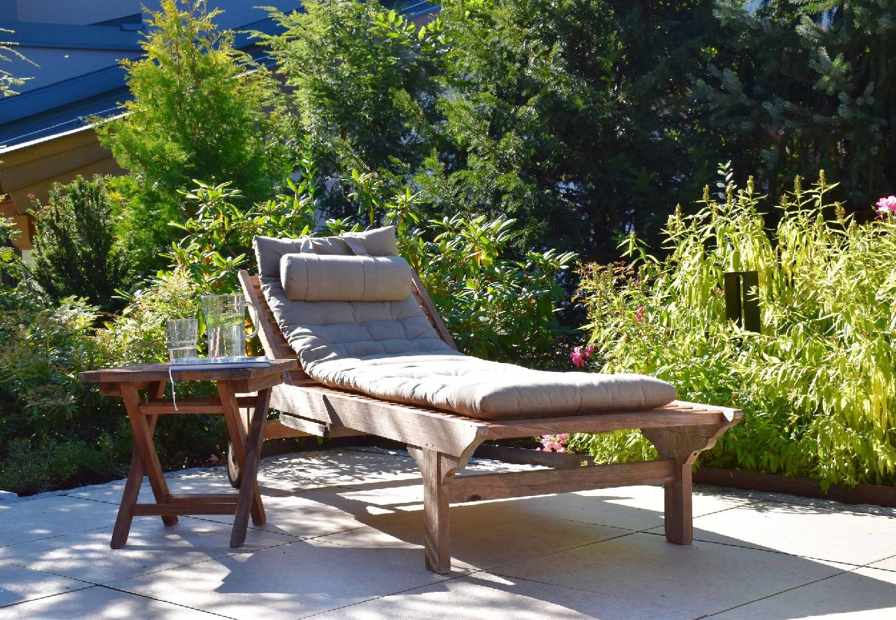 Ferienwohnung in Kirchberg in Tirol - Trendguide Garten Suite