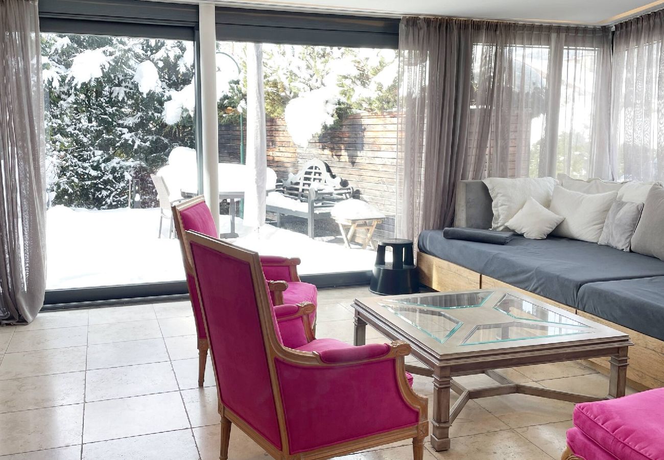 Ferienwohnung in Kirchberg in Tirol - Trendguide Garten Suite