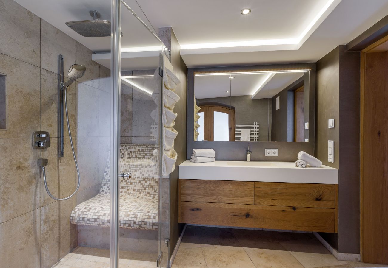 Ferienwohnung in Kirchberg in Tirol - Trendguide Garten Suite